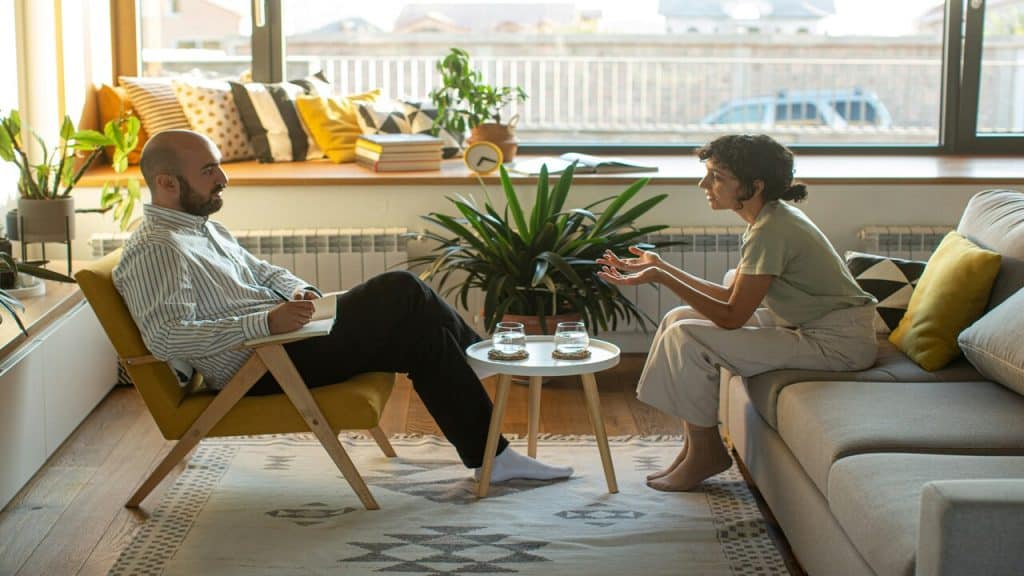A woman talking to her therapist.